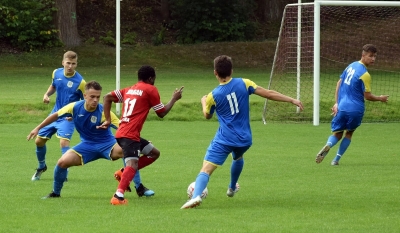 Sparing: HURAGAN - Pogoń Lwówek 0:2 (0:1)