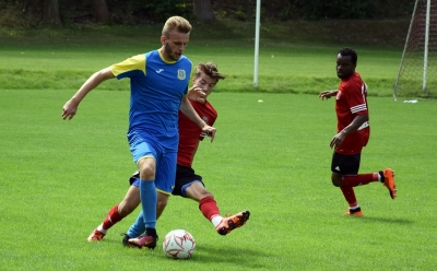 Sparing: HURAGAN - Pogoń Lwówek 0:2 (0:1)