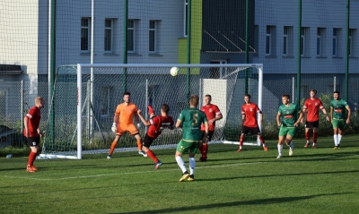 Sparing: GKS Tarnovia - HURAGAN 4:2 (3:1)