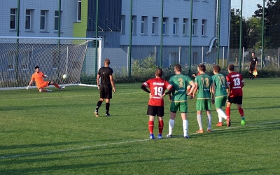 Sparing: GKS Tarnovia - HURAGAN 4:2 (3:1)