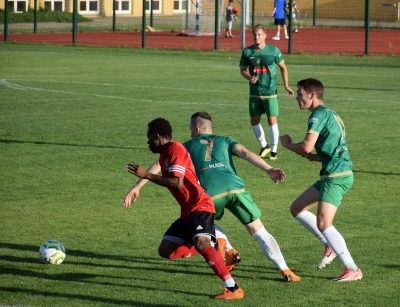 Sparing: GKS Tarnovia - HURAGAN 4:2 (3:1)