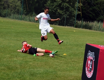 Sparing: HURAGAN - TPS Winogrady Poznań 5:2 (2:0)