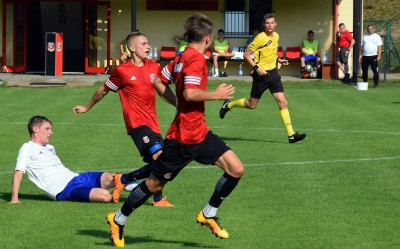 IV kolejka ligowa: HURAGAN - Płomień Połajewo 4:0 (1:0)