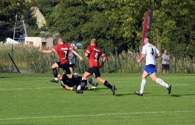 IV kolejka ligowa: HURAGAN - Płomień Połajewo 4:0 (1:0)