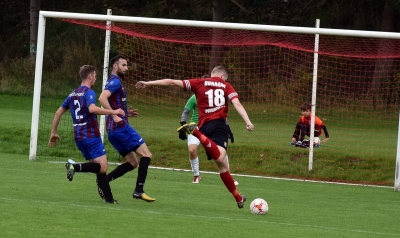 V kolejka ligowa: HURAGAN - Sokół Pniewy 5:2 (4:0)