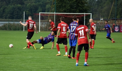 V kolejka ligowa: HURAGAN - Sokół Pniewy 5:2 (4:0)