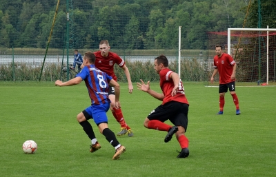 V kolejka ligowa: HURAGAN - Sokół Pniewy 5:2 (4:0)