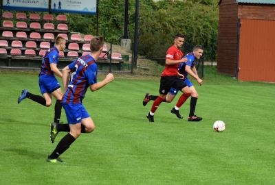 V kolejka ligowa: HURAGAN - Sokół Pniewy 5:2 (4:0)