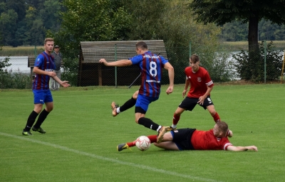 V kolejka ligowa: HURAGAN - Sokół Pniewy 5:2 (4:0)