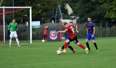 V kolejka ligowa: HURAGAN - Sokół Pniewy 5:2 (4:0)