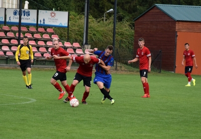 V kolejka ligowa: HURAGAN - Sokół Pniewy 5:2 (4:0)