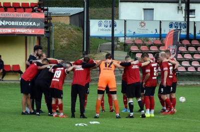 V kolejka ligowa: HURAGAN - Sokół Pniewy 5:2 (4:0)