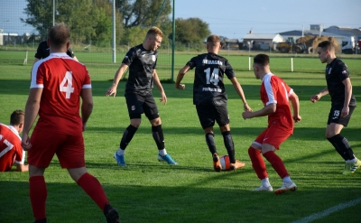 VIII kolejka ligowa: Lechia Kostrzyn - HURAGAN 0:0