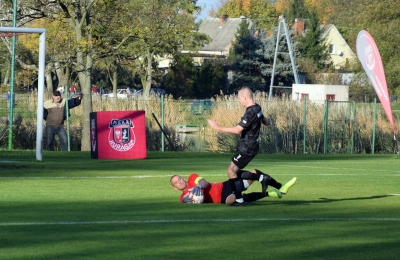 XI kolejka ligowa: HURAGAN - Concordia Murowana Goślina 0:1 (0:0)