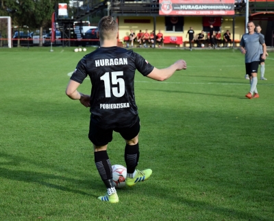 XI kolejka ligowa: HURAGAN - Concordia Murowana Goślina 0:1 (0:0)