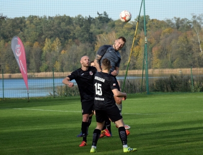 XI kolejka ligowa: HURAGAN - Concordia Murowana Goślina 0:1 (0:0)