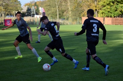 XI kolejka ligowa: HURAGAN - Concordia Murowana Goślina 0:1 (0:0)