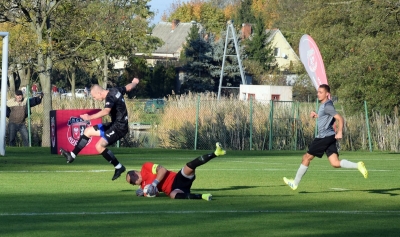 XI kolejka ligowa: HURAGAN - Concordia Murowana Goślina 0:1 (0:0)