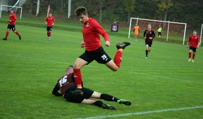 XIII kolejka ligowa: HURAGAN - Zamek Gołańcz 3:2 (1:0)