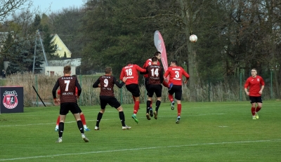 XIII kolejka ligowa: HURAGAN - Zamek Gołańcz 3:2 (1:0)