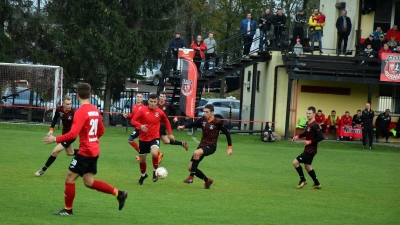 XIII kolejka ligowa: HURAGAN - Zamek Gołańcz 3:2 (1:0)