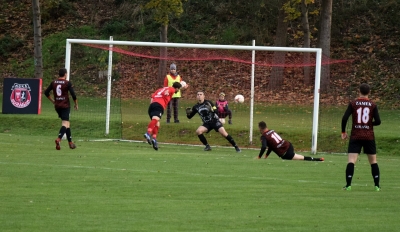 XIII kolejka ligowa: HURAGAN - Zamek Gołańcz 3:2 (1:0)