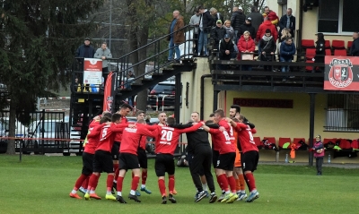 XIII kolejka ligowa: HURAGAN - Zamek Gołańcz 3:2 (1:0)