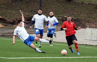 Sparing: Kania Gostyń - HURAGAN 0:3 (0:1)	