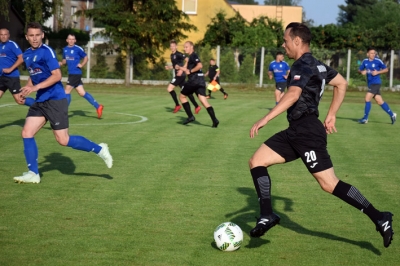 Sparing: Płomień Nekla - HURAGAN 0:4 (0:1)