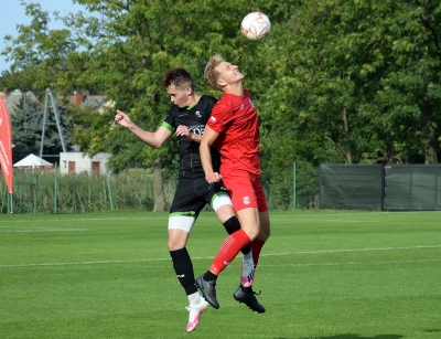 VII kolejka ligowa: HURAGAN - Noteć Czarnków 2:0 (0:0)