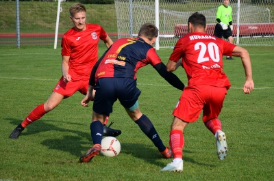 X kolejka ligowa: Sparta Złotów - HURAGAN 0:3 (0:1)