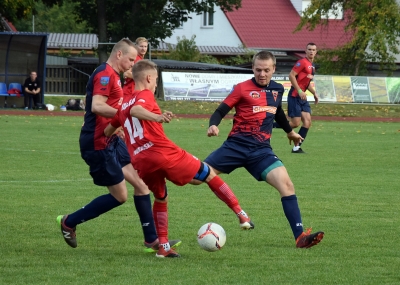 X kolejka ligowa: Sparta Złotów - HURAGAN 0:3 (0:1)