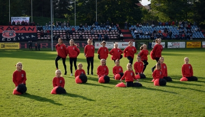 XI kolejka ligowa: HURAGAN - Sparta Szamotuły 2:2 (2:1)