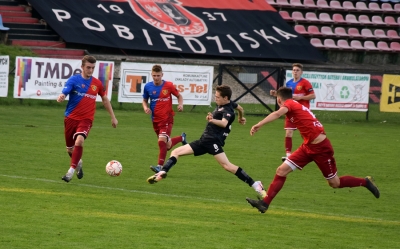 XIII kolejka ligowa: HURAGAN - Polonia Chodzież 0:1 (0:0)