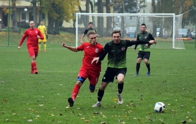 XIV kolejka ligowa: Pogoń Łobżenica - HURAGAN 0:3 (0:1)	