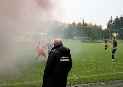 XIV kolejka ligowa: Pogoń Łobżenica - HURAGAN 0:3 (0:1)	