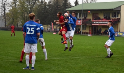 XV kolejka ligowa: HURAGAN - Błękitni Wronki 2:2 (2:1)	