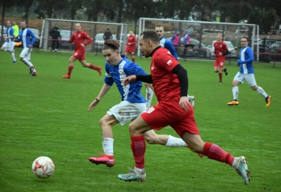 XV kolejka ligowa: HURAGAN - Błękitni Wronki 2:2 (2:1)	