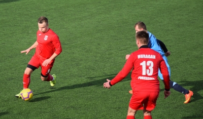 Sparing: Piast Kobylnica - HURAGAN 1:2 (1:0)	