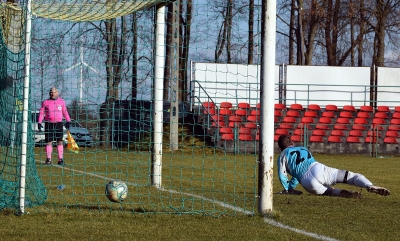 XVIII kolejka ligowa: Leśnik Margonin - HURAGAN 1:1 (1:0)	