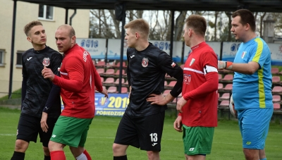 XXV kolejka ligowa: HURAGAN - Lechia Kostrzyn 0:0	