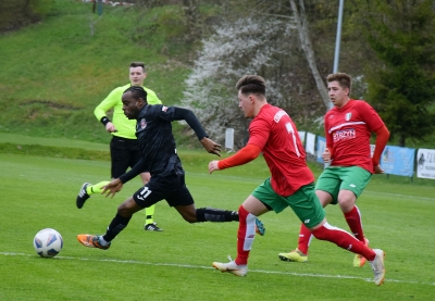 XXV kolejka ligowa: HURAGAN - Lechia Kostrzyn 0:0	