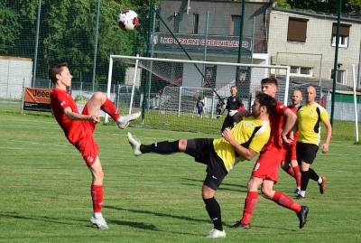 XXII kolejka ligowa: Czarni Czerniejewo - HURAGAN 1:5 (0:2)	