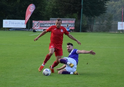 VII kolejka ligowa: HURAGAN - Unia Swarzędz 1:2 (0:2)	