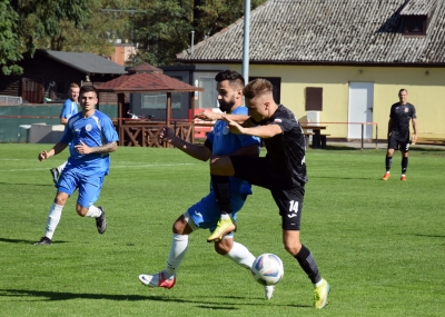 X kolejka ligowa: HURAGAN - Centra Ostrów 0:2 (0:1)	