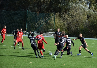 XIII kolejka ligowa: Warta Międzychód - HURAGAN 5:1 (3:1)