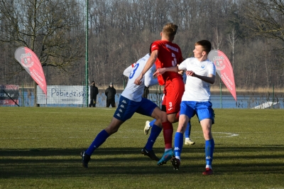 XXI kolejka ligowa: HURAGAN - Górnik Konin 3:0 (0:0)	