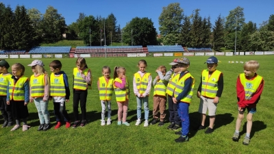 Grupy przedszkolne i szkolne z wizytacją na stadionie!