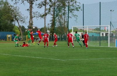 II kolejka ligowa: Kotwica Kórnik - HURAGAN 5:1 (2:1)	