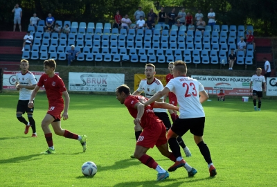 III kolejka ligowa: HURAGAN - Polonia Leszno 0:0